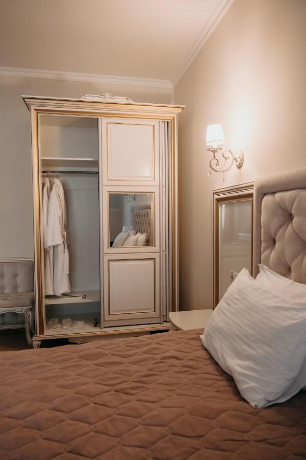 Zastava Uman Hotel Dmytrushky Buitenkant foto