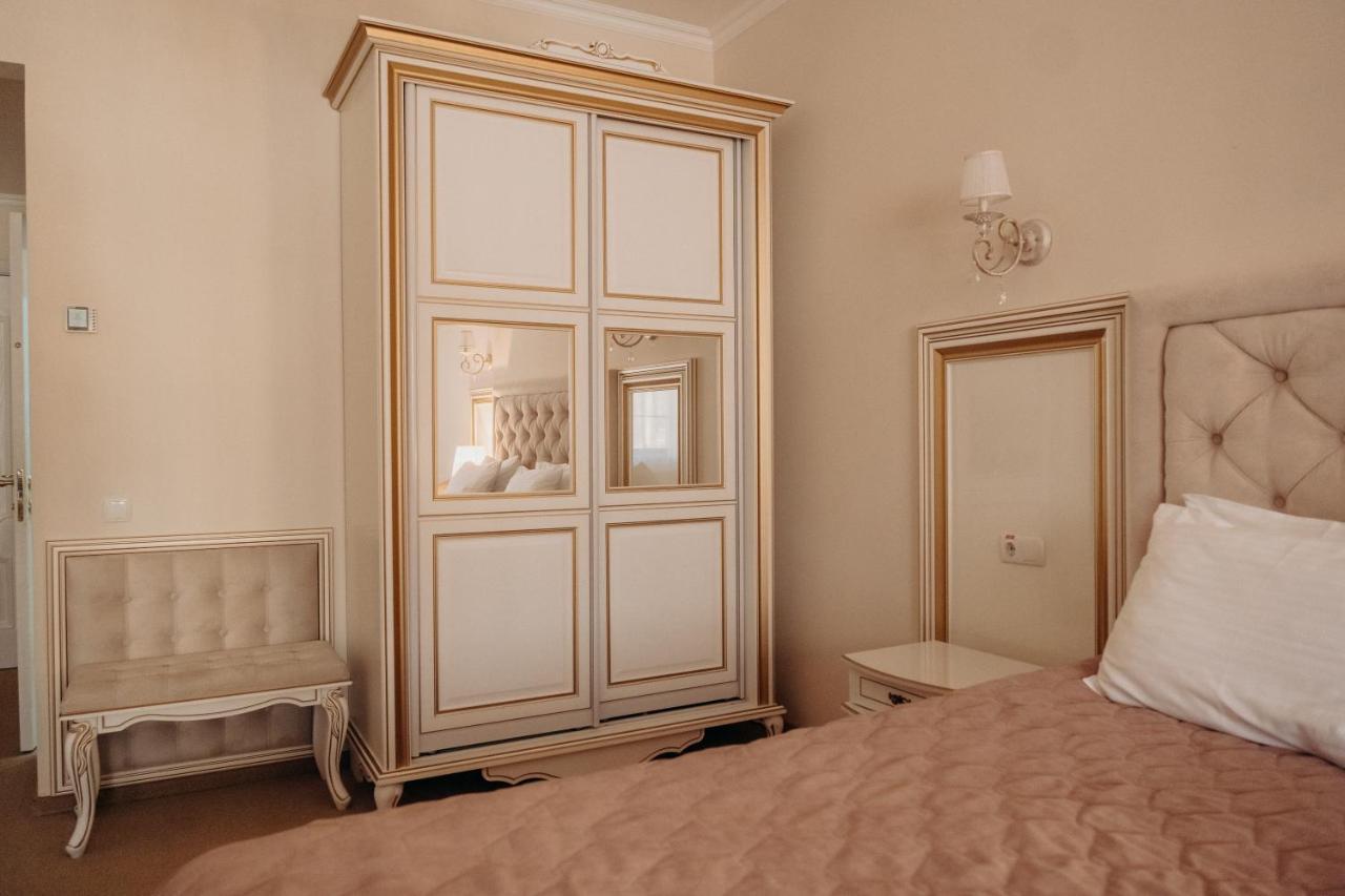Zastava Uman Hotel Dmytrushky Buitenkant foto