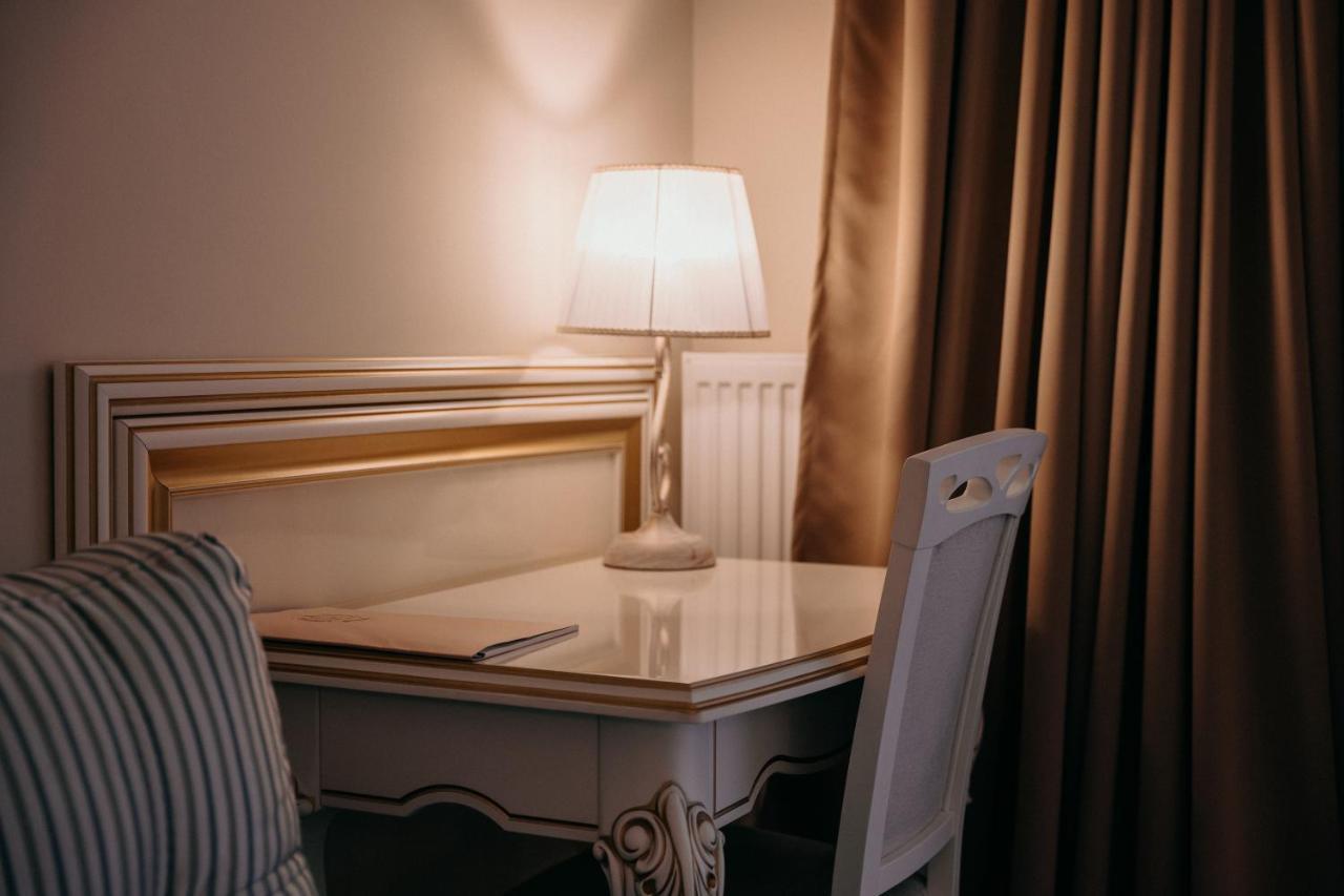 Zastava Uman Hotel Dmytrushky Buitenkant foto
